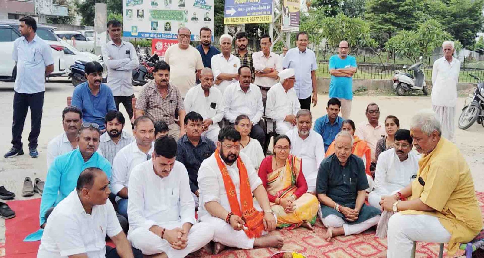 પાટણ નગરપાલિકા દ્વારા શહેરના જુદા જુદા ૧૧ વિસ્તારના રોડ-રસ્તાના કામોનું ખાતમુહૂર્ત કરાયું