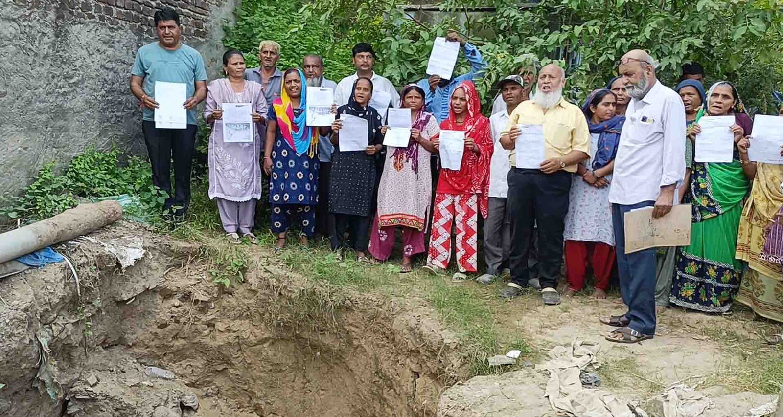 પાટણ; પાલિકા દ્વારા ખાનસરોવર સ્થિત આવેલા મકાનોના માલિકોને નોટિસ જારી કરતાં વિવાદ સજૉયો