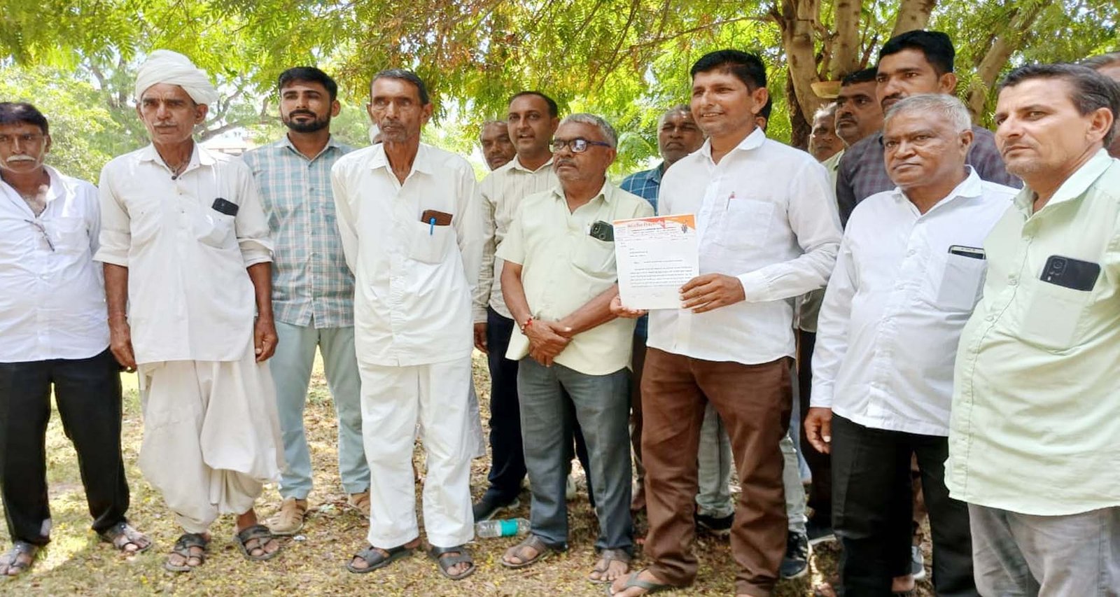 પાલનપુર પ્રાંત કચેરી ખાતે ભારતીય કિસાન સંઘ દ્વારા આવેદનપત્ર અપાયું