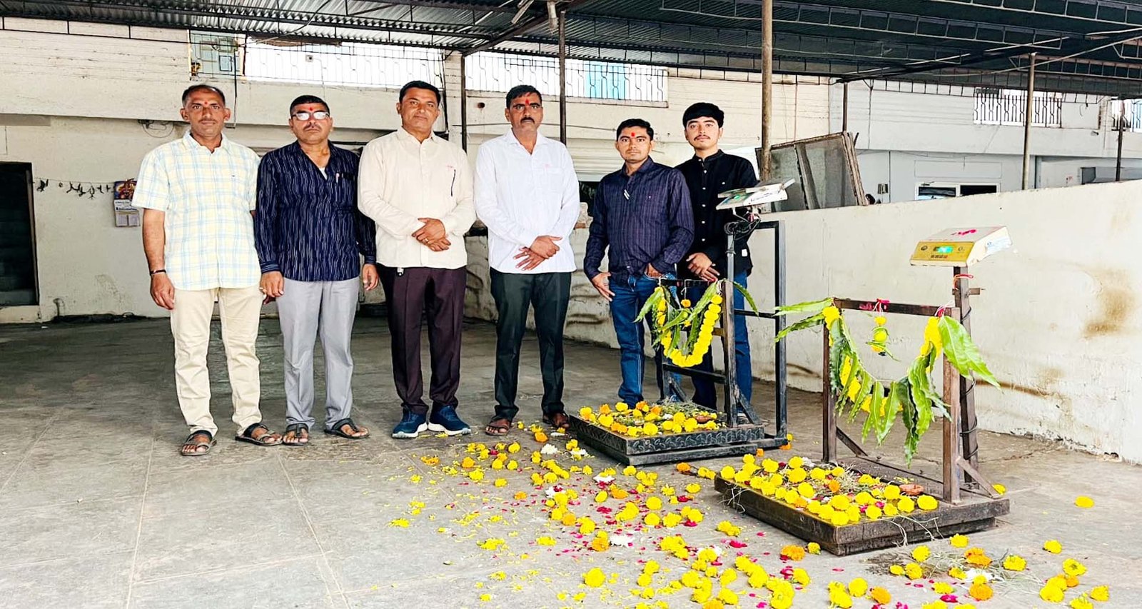 બનાસકાંઠા જિલ્લામાં દિવાળીના મિની વેકેશન બાદ લાભ પાંચમથી બજારો ખુલી