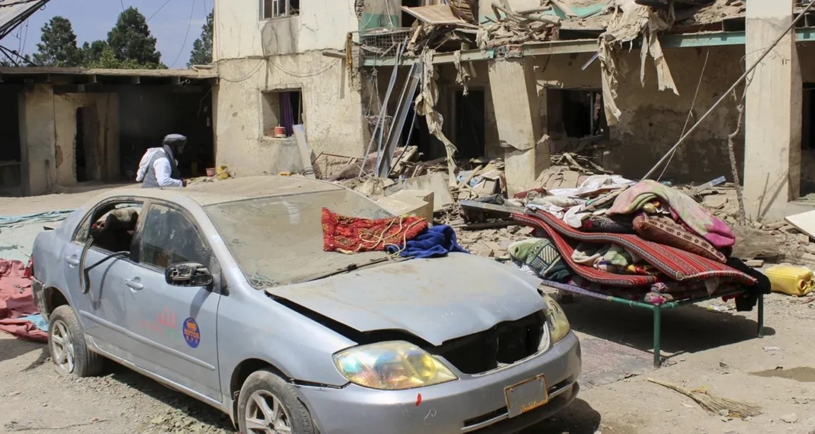 પાકિસ્તાને ફરી અફઘાનિસ્તાન પર કર્યો હવાઈ હુમલો, 9 બાળકો સહિત 10 લોકોના મોત