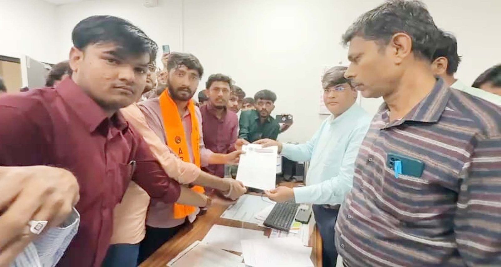 પાલનપુર ITI માં વિદ્યાર્થીઓને પટ્ટાથી માર મારતા ABVP દ્વારા વિરોધ