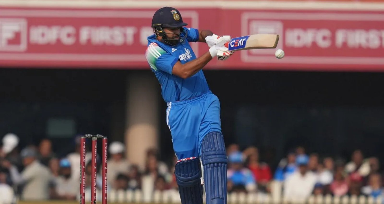 રોહિત શર્મા ક્રિસ ગેઇલનો તોડી શકે છે રેકોર્ડ, બીજી વનડેમાં ઇતિહાસ રચવાની તક