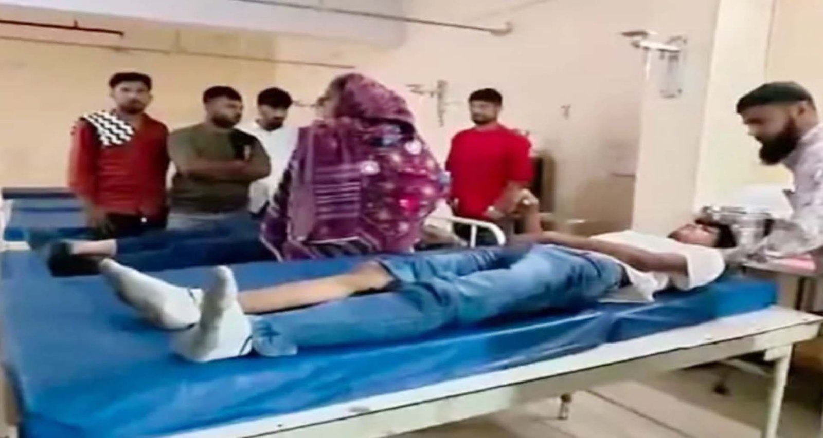 રાધનપુરમાં જૂની અદાવતમાં વકીલ પરિવાર પર હથિયારોથી હુમલો કરાયો