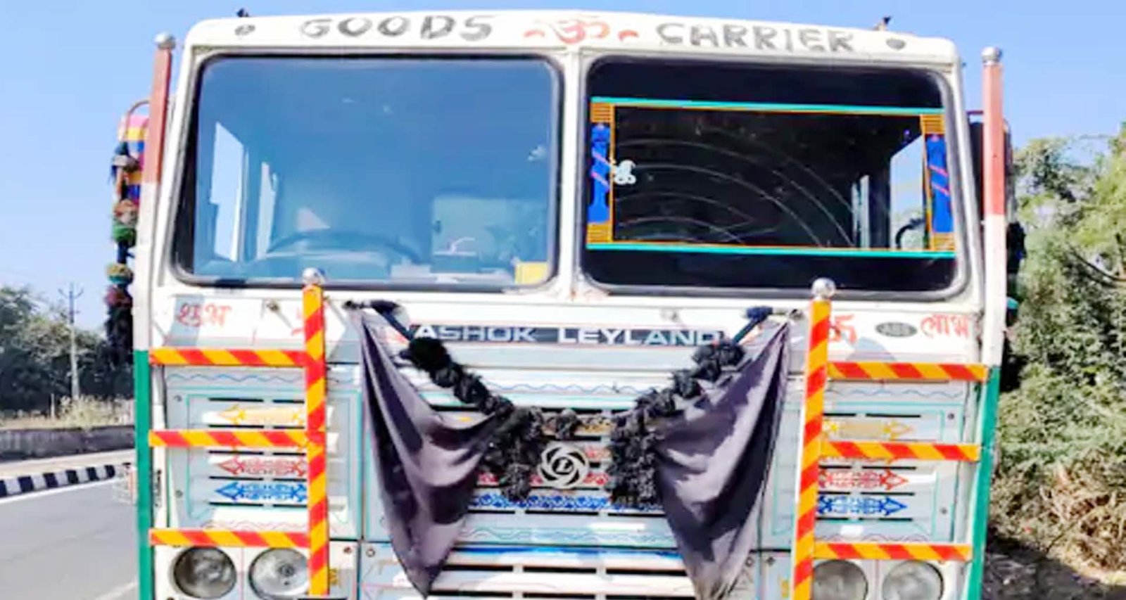 મહેસાણાના નુગર અને ઊંઝા રોડ પરથી ગેરકાયદે રેતી ભરી જતાં પાંચ ડમ્પર ઝડપાયા : દોઢ કરોડના મુદ્દામાલ જપ્ત કર્યો