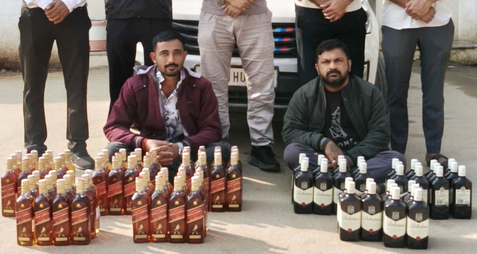 બનાસકાંઠામાં દારૂની હેરફેર પર એલસીબીનો પ્રહાર : રૂ.8.30 લાખનો મુદ્દામાલ જપ્ત